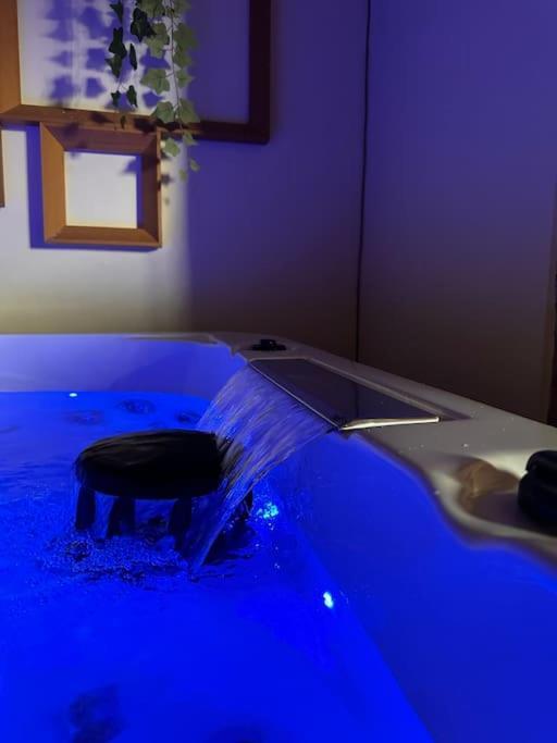 Relax Nella Jacuzzi In Toscana Colle Val D'Elsa Exterior foto